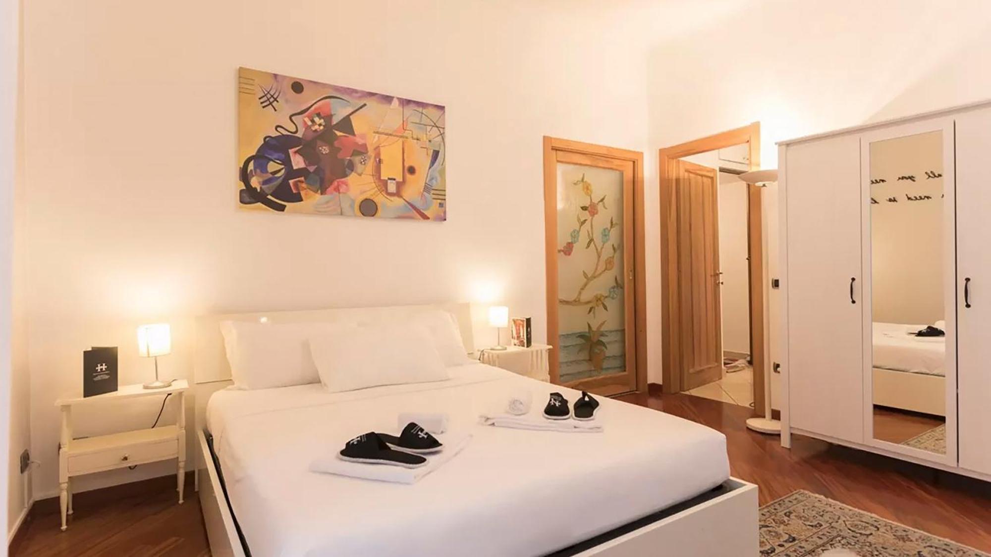 Classbnb - Two Apartments 400 Meters From The Duomo Milan Luaran gambar